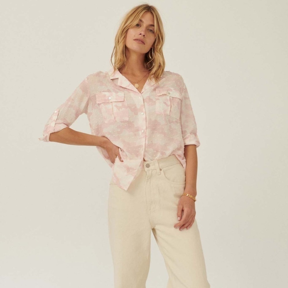 NWOT PROMESA On the Hunt Camo Swiss Dot Roll-Up Pocket Shirt Pink Button